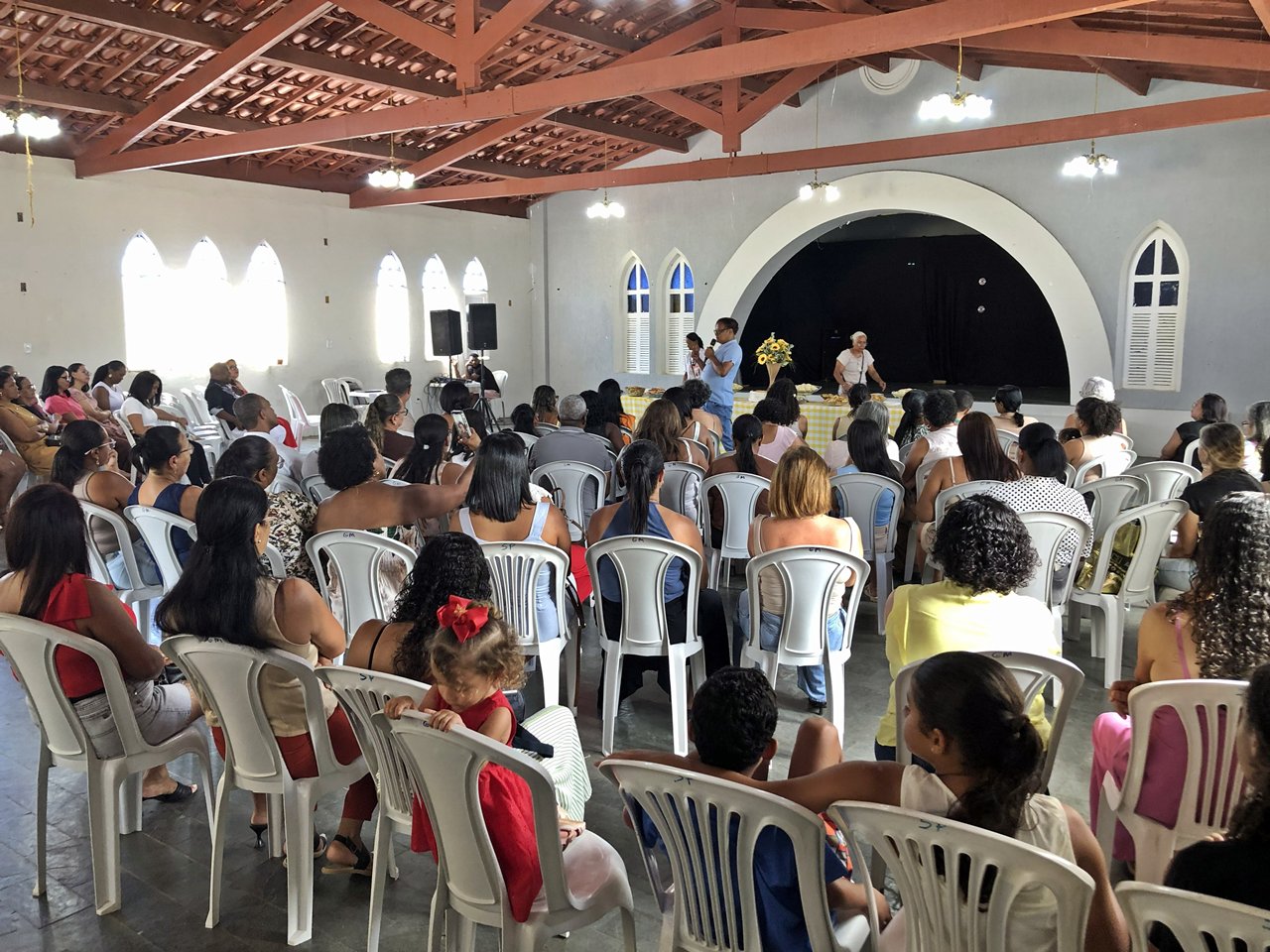 Assembleia em Homenagem aos Profissionais da Educação
