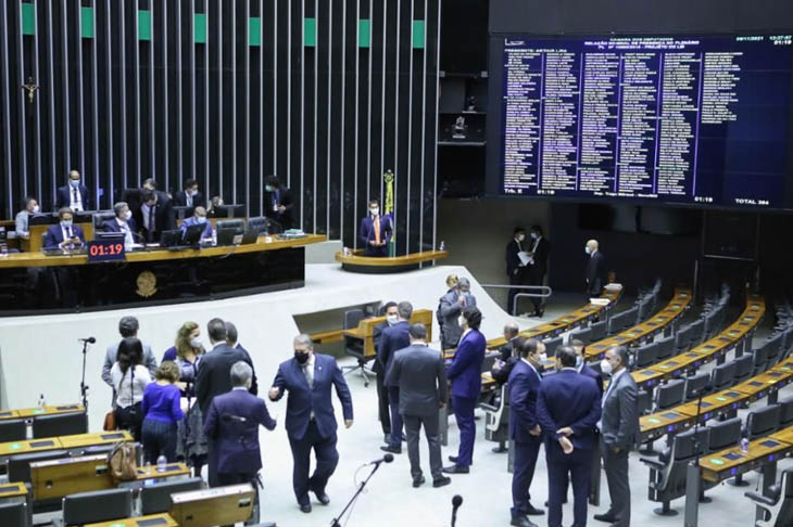 Aprovada regra que destina sobras do Fundeb aos ...