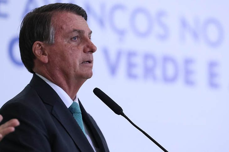 Bolsonaro tem mais seguidores nas redes sociais do que ...